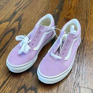 B30 Vans Women's 6 Sneakers in Lavender and White Suede Streetwear Skate